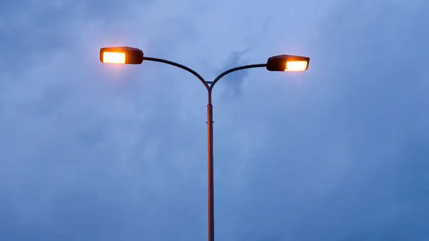 چراغ خیابانی 9 نکته طلایی ضد نقاط کور!